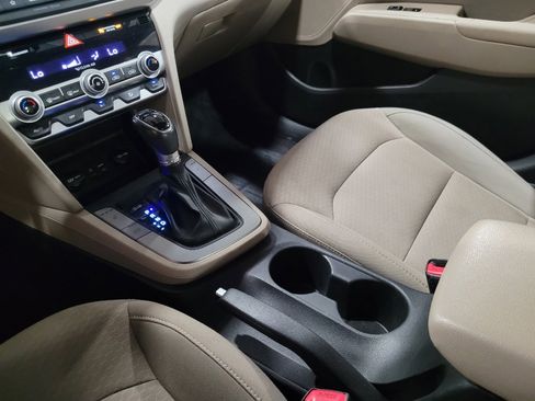 Used 2019 Hyundai Elantra Value Edition FWD image 26