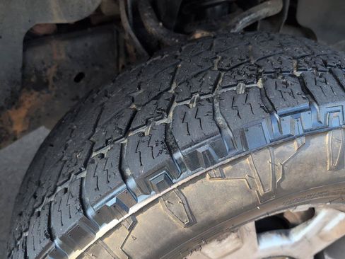 Used 2010 Ford F150 XLT AWD/4WD image 38