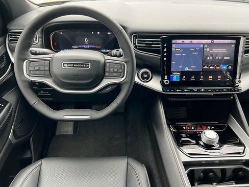 New 2026 Jeep Grand Wagoneer 4WD image 3
