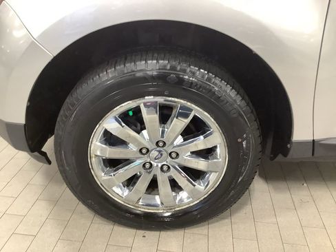 Used 2010 Ford Edge SEL image 7