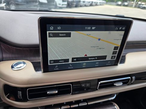 Used 2022 Lincoln Aviator Reserve RWD image 23
