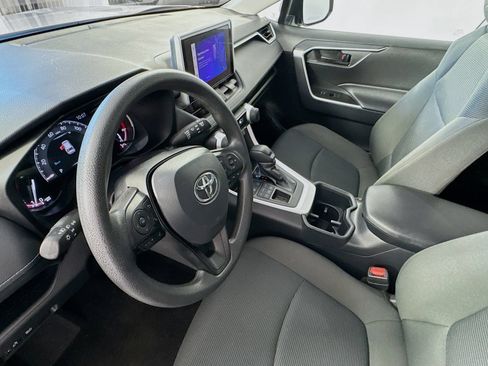 Certified 2025 Toyota RAV4 LE AWD/4WD image 8