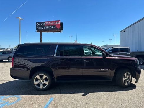 Used 2020 Chevrolet Suburban LT AWD/4WD image 13