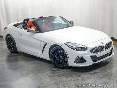Used 2020 BMW Z4 M40i w/ Executive Package image 4