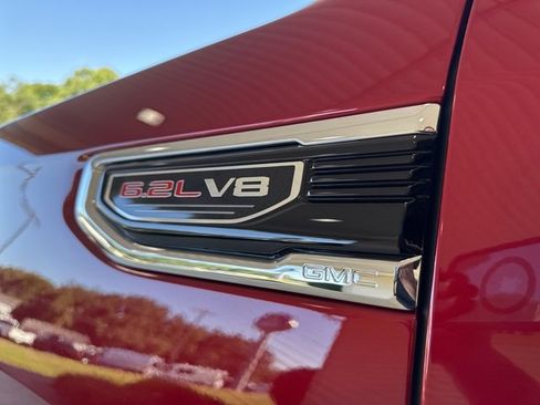 New 2025 GMC Sierra 1500 SLT w/ SLT Premium Package image 40