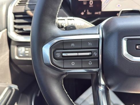 Used 2025 GMC Acadia Denali w/ Super Cruise Package AWD/4WD image 37