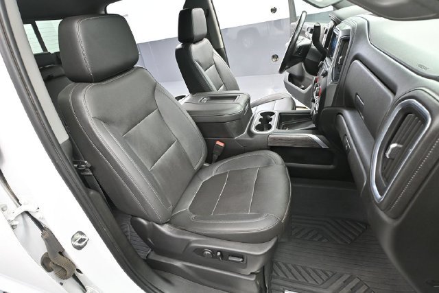 Used 2021 Chevrolet Silverado 1500 LTZ w/ Technology Package AWD/4WD image 38
