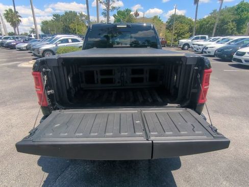 Certified 2025 RAM 1500 Tungsten w/ Off Road Group AWD/4WD image 14