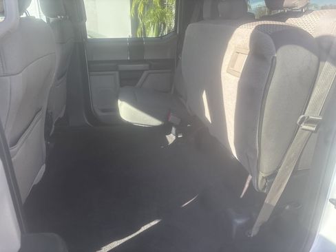 Used 2016 Ford F150 XLT image 32