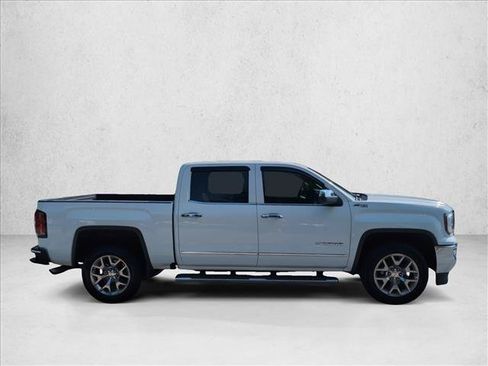 Used 2018 GMC Sierra 1500 SLT AWD/4WD image 4