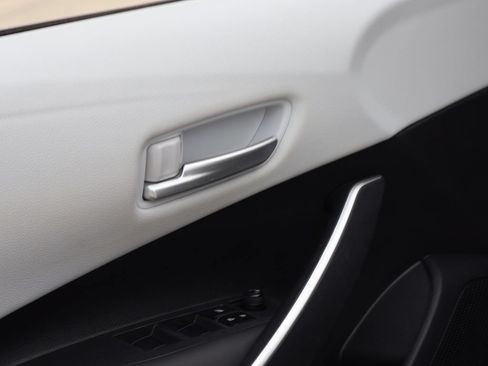 Used 2024 Toyota Corolla SE FWD image 21