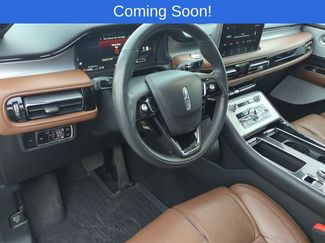 Used 2024 Lincoln Aviator Reserve w/ Equipment Group 201A AWD/4WD video 2