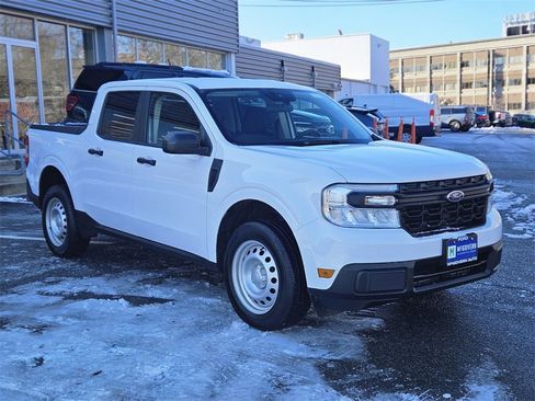 Used 2022 Ford Maverick XL image 7