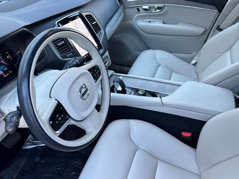 Used 2023 Volvo XC90 T8 Core image 13
