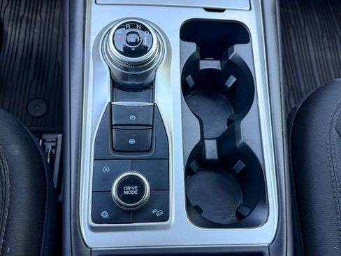 Certified 2023 Ford Explorer XLT AWD/4WD image 31