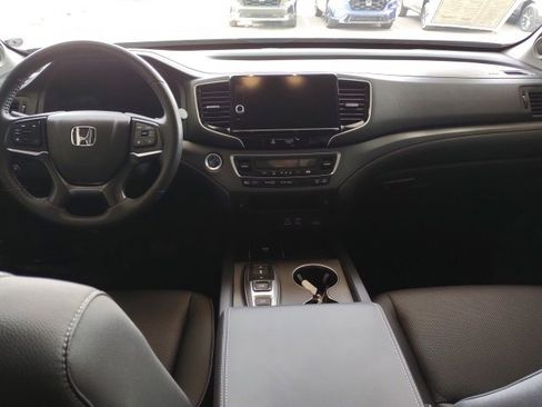 Certified 2024 Honda Ridgeline RTL image 42