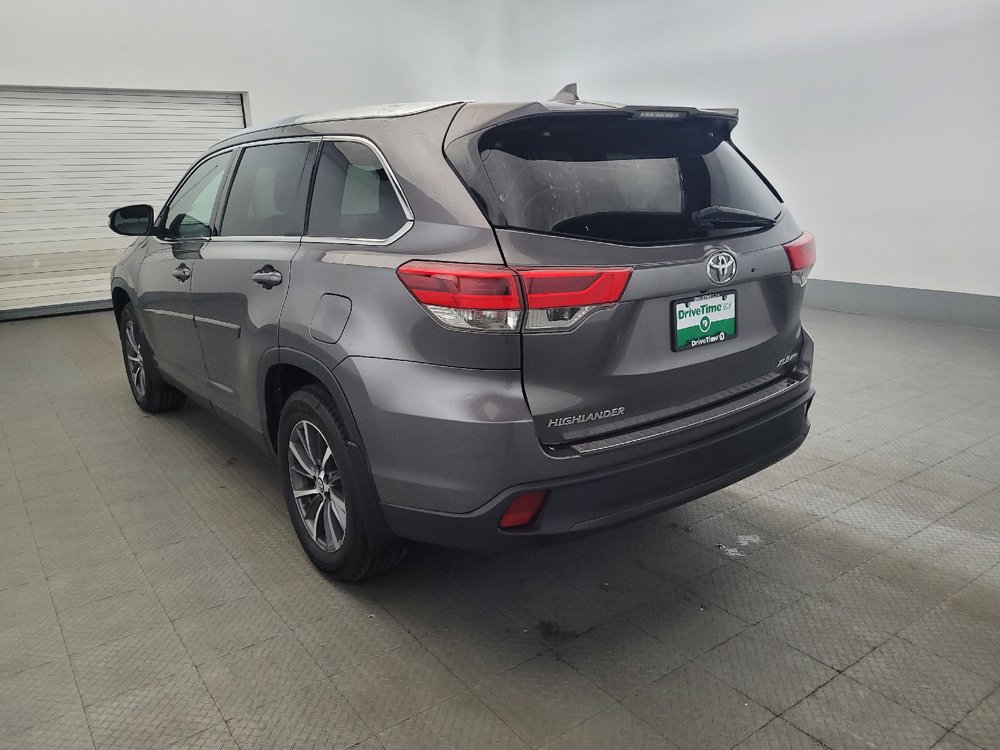 Used 2019 Toyota Highlander XLE w/ Protection Package #3 AWD/4WD image 5