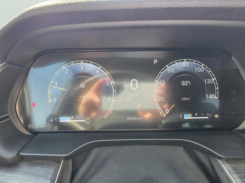 Certified 2022 Jeep Grand Cherokee L Limited image 23