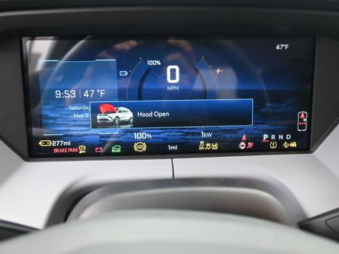 New 2027 Chevrolet Bolt LT FWD image 32