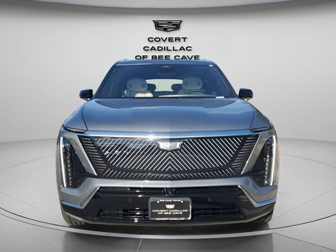 New 2026 Cadillac Vistiq Luxury w/ LPO, Floor Liner Package image 2