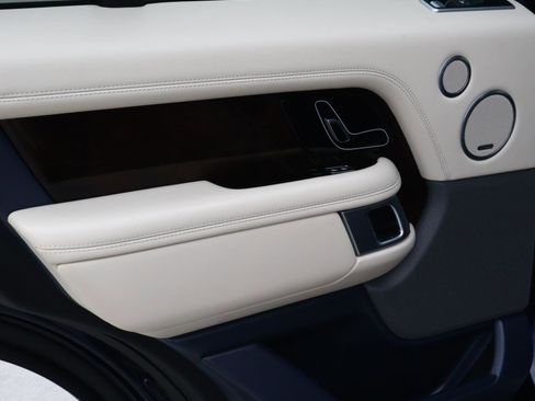 Used 2021 Land Rover Range Rover Westminster Edition image 22