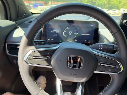 Certified 2025 Honda Prologue Touring image 21