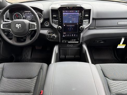 New 2026 RAM 1500 Big Horn AWD/4WD image 11