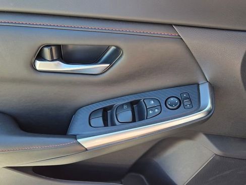 Used 2024 Nissan Sentra SR image 32