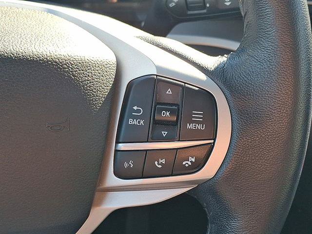 Certified 2021 Ford Explorer XLT w/ Equipment Group 202A AWD/4WD image 18