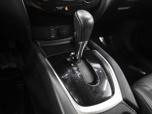 Used 2016 Nissan Rogue SL AWD/4WD image 23