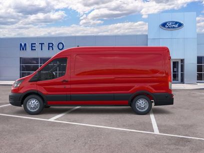 New 2026 Ford Transit 250 148 Medium Roof Extended AWD w/ Load Area Protection Package