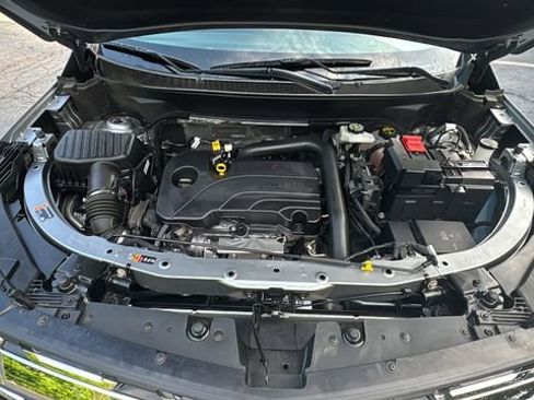 Used 2025 Chevrolet Equinox LT AWD/4WD image 38