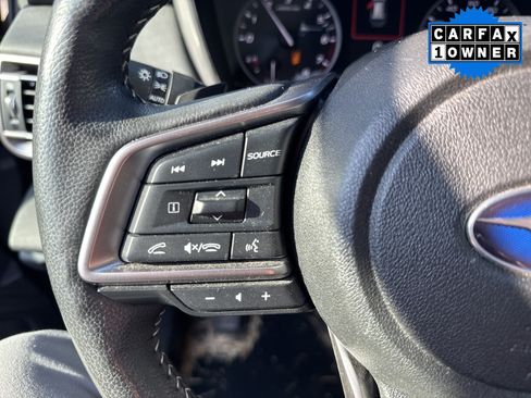 Used 2025 Subaru Outback Limited AWD/4WD image 11