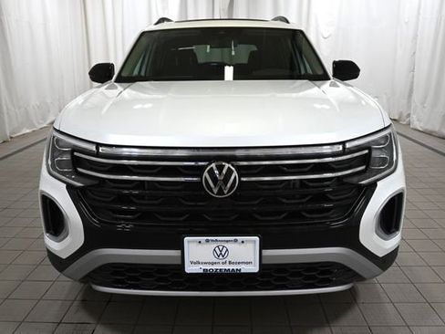 New 2026 Volkswagen Atlas Peak Edition AWD/4WD image 16