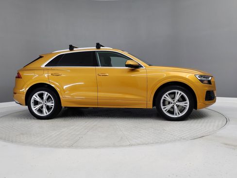 Used 2019 Audi Q8 Premium w/ Convenience Package image 6