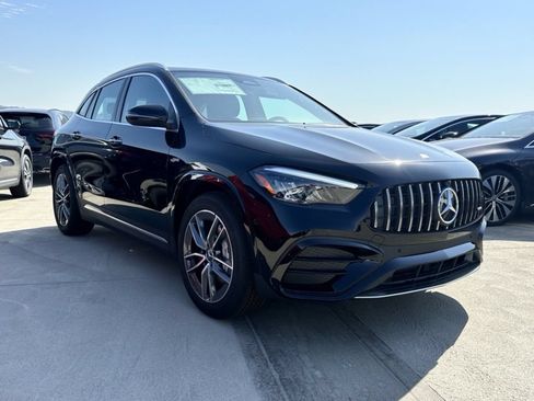 Used 2025 Mercedes-Benz GLA 35 AMG 4MATIC image 2