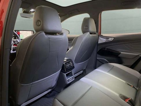 Used 2024 Volkswagen ID.4 S image 19