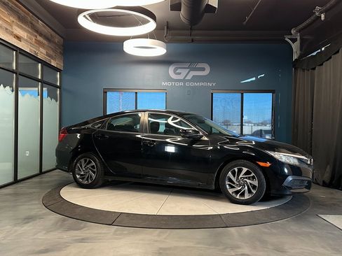 Used 2017 Honda Civic EX image 1