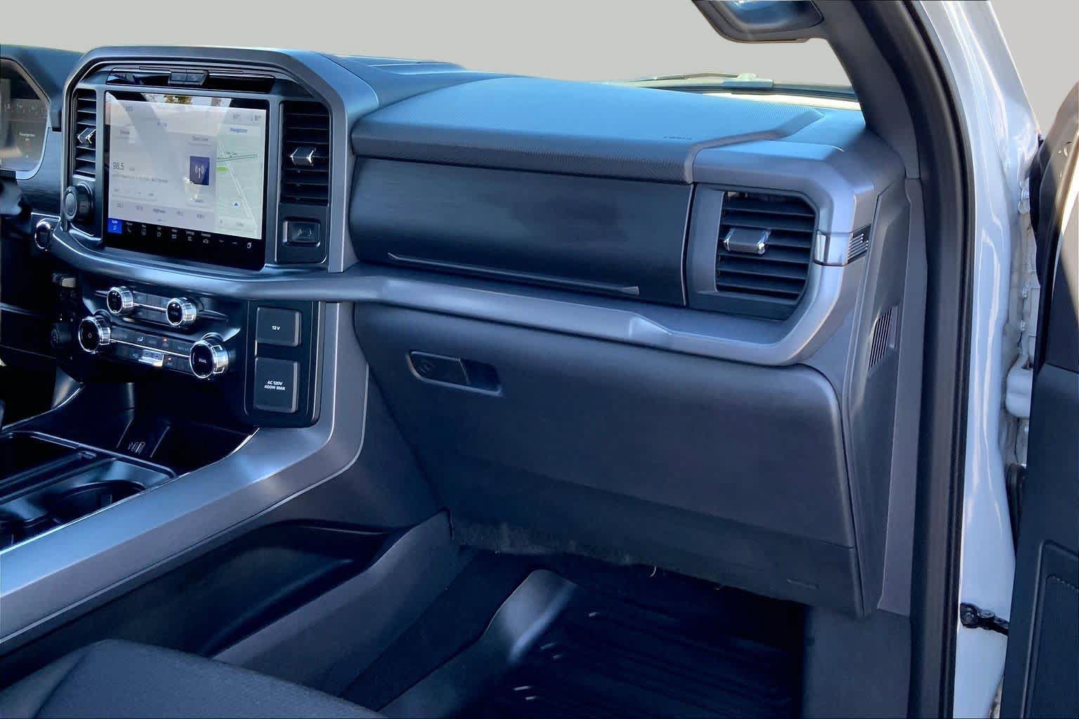 Used 2025 Ford F150 XLT w/ Equipment Group 302A MID AWD/4WD image 17