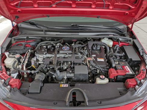 Used 2021 Toyota Corolla LE image 26