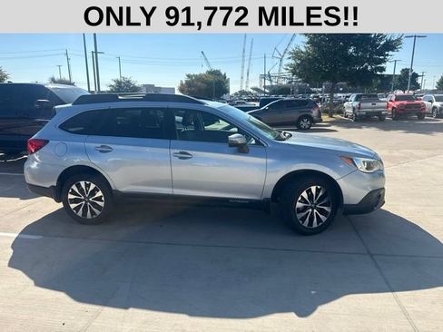 Used 2017 Subaru Outback 2.5i Limited AWD/4WD image 2