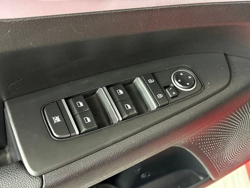 Used 2024 Kia Forte LXS w/ LXS Technology Package FWD image 17