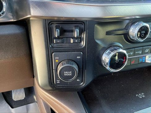 Used 2024 Ford F250 King Ranch image 35