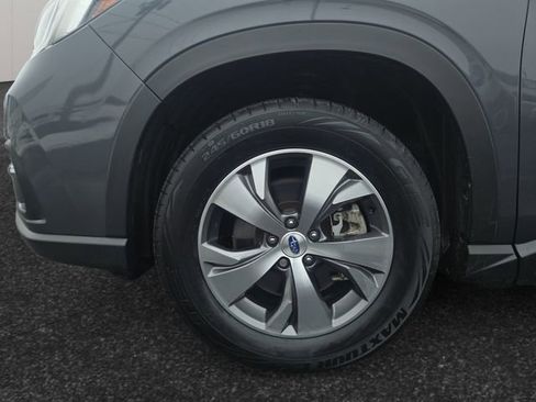 Used 2020 Subaru Ascent Premium w/ Convenience Package image 4