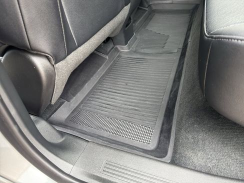 Used 2026 Chevrolet Equinox LT w/ Convenience Package II image 42