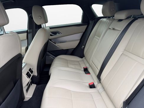 Used 2019 Land Rover Range Rover Velar R-Dynamic SE AWD/4WD image 13
