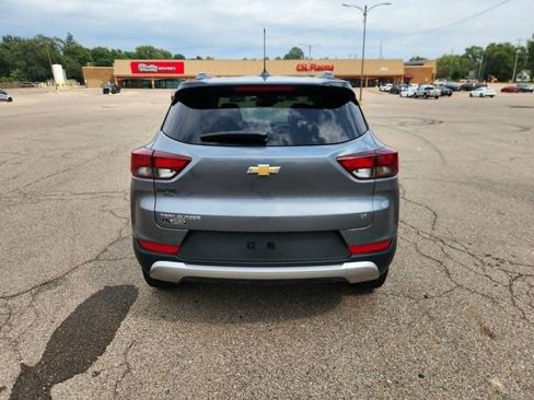 Used 2022 Chevrolet TrailBlazer LT AWD/4WD image 5