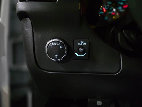 Used 2020 Chevrolet Express 2500 w/ Driver Convenience Package RWD image 26