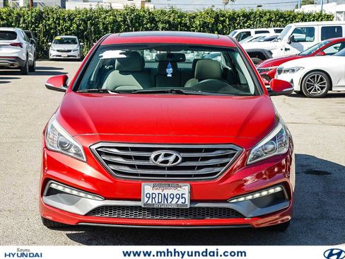 Used 2017 Hyundai Sonata Sport w/ Value Edition Package 02 FWD image 2