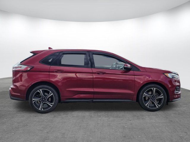 Used 2020 Ford Edge ST w/ Cold Weather Package AWD/4WD image 2